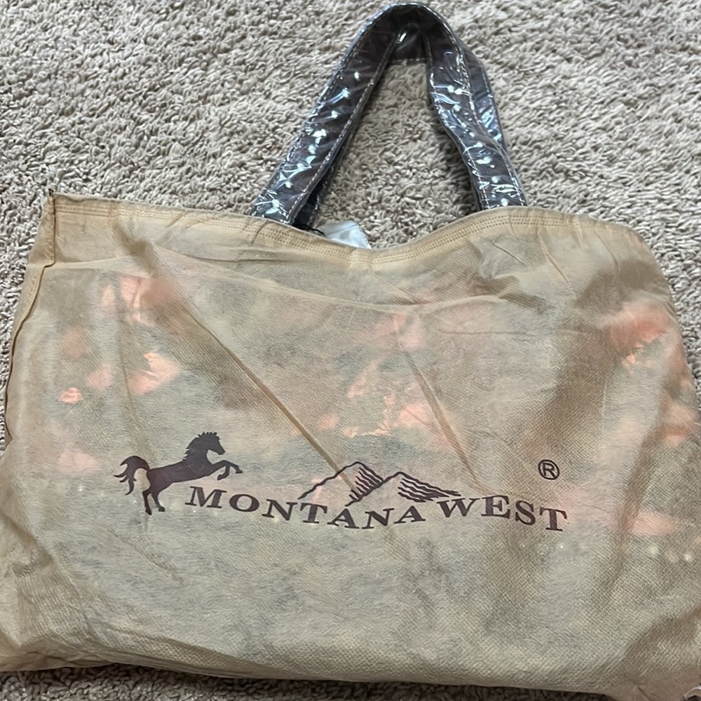 Montana West Western Buckle Collection pink camo/woodland (flawed) see pic - Picture 11 of 11